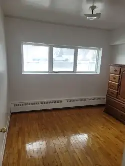 Lasalle Grand 4 ½ disponible pour maintenant ou mars. - Photo 4