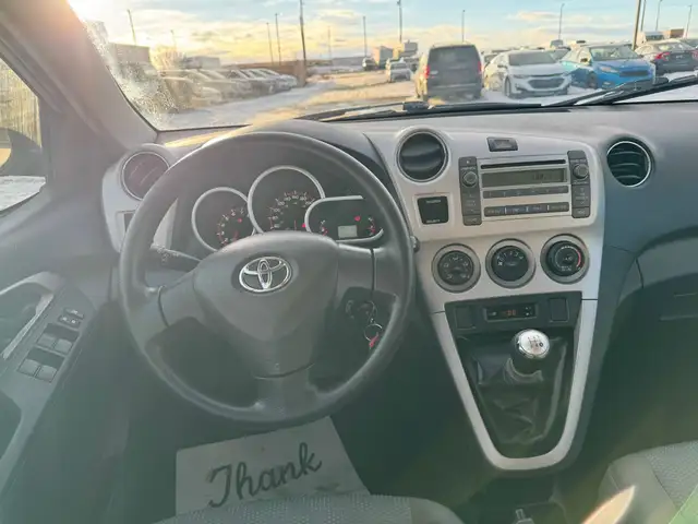 2010 Toyota Matrix : One Owner, No Reported Accidents - Photo 11