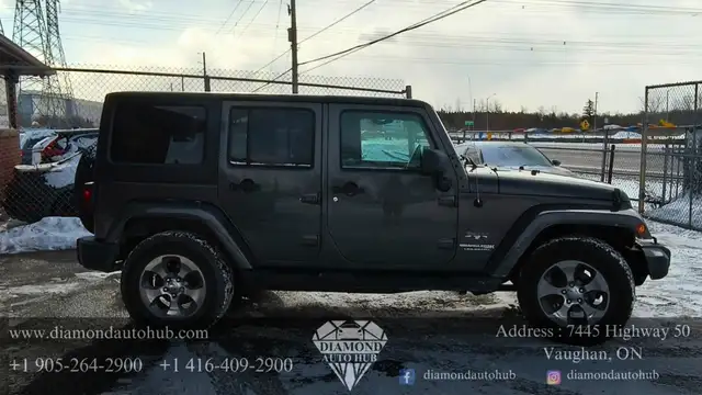 2018 Jeep Wrangler JK Unlimited Sahara 4x4 - Photo 3