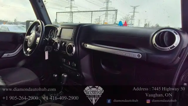 2018 Jeep Wrangler JK Unlimited Sahara 4x4 - Photo 21