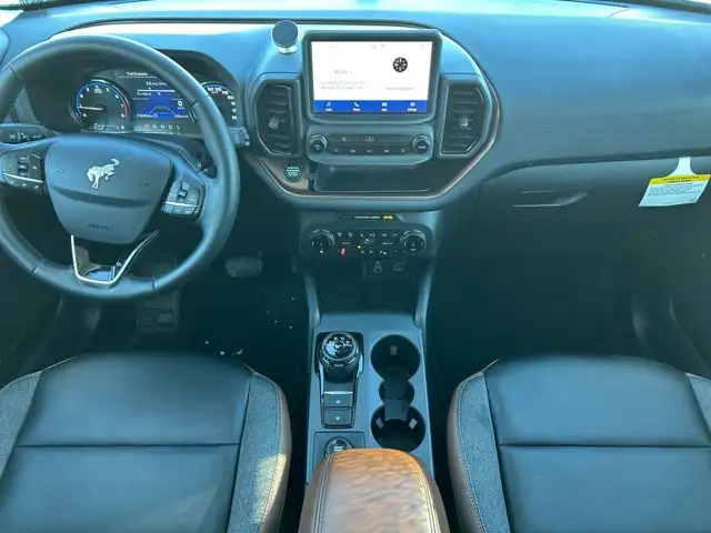 2024 Ford Bronco Sport Outer Banks / 4WD - Photo 12