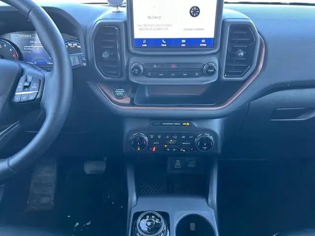 2024 Ford Bronco Sport Outer Banks / 4WD - Photo 13