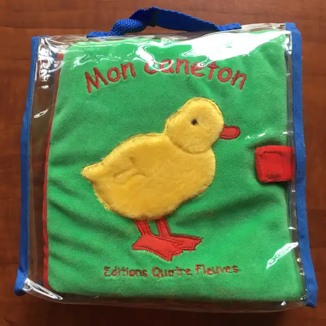 NEUFS - Livres en tissu de coton (3)