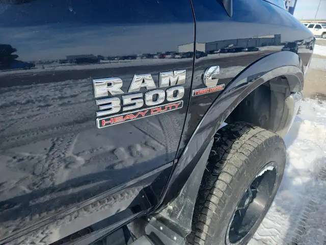 2014 Ram 3500 Heavy Duty - Photo 25