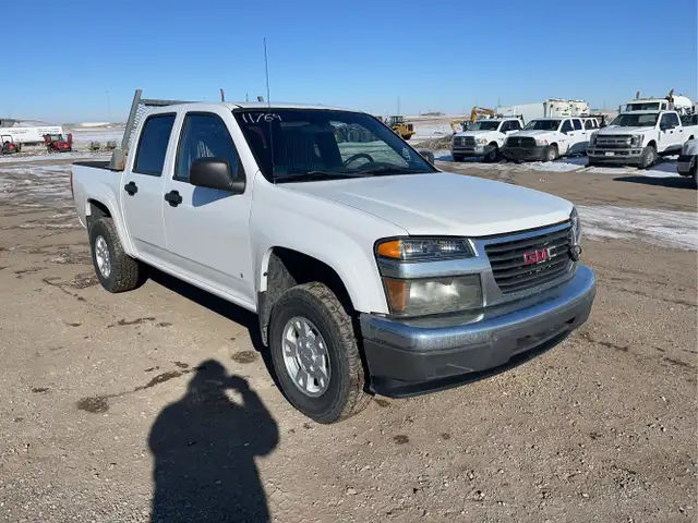 2008 GMC Canyon 4X4 - Photo 2