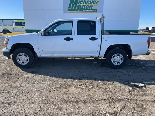 2008 GMC Canyon 4X4 - Photo 5