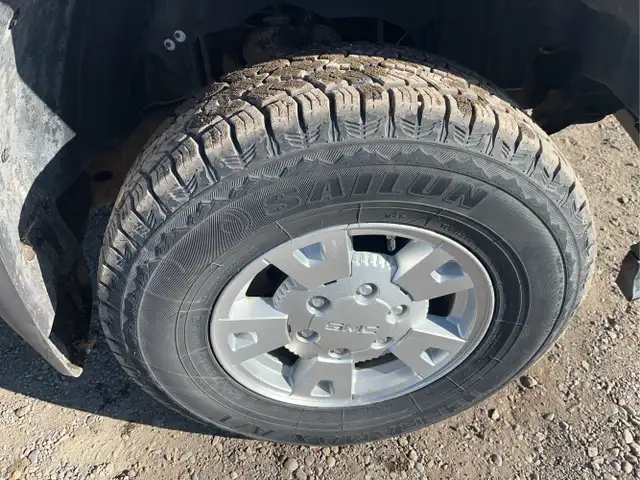 2008 GMC Canyon 4X4 - Photo 12