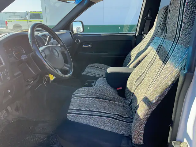 2008 GMC Canyon 4X4 - Photo 13