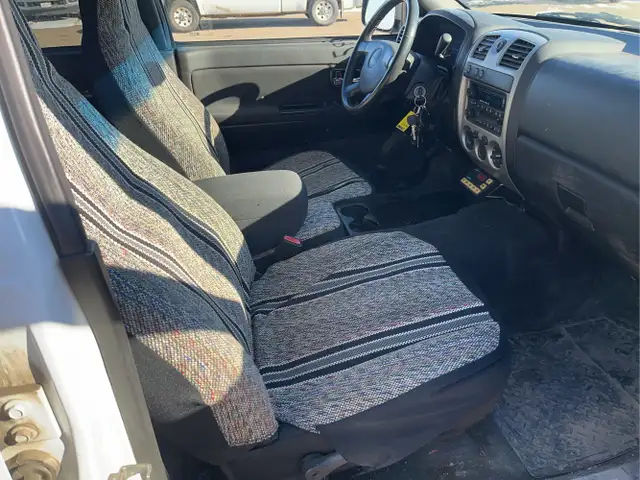 2008 GMC Canyon 4X4 - Photo 16