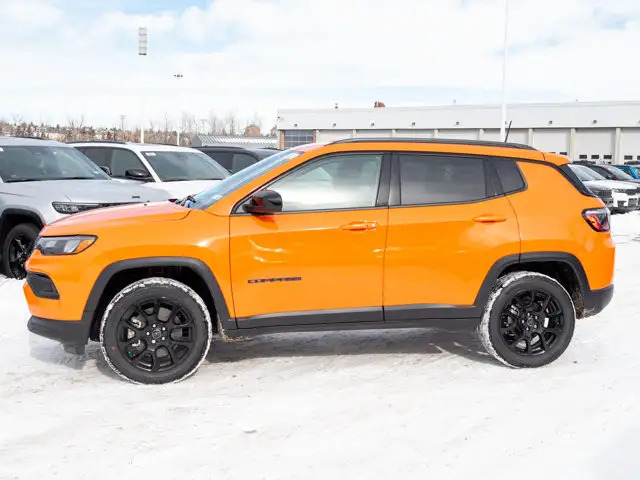 2026 Jeep Compass North - Photo 2