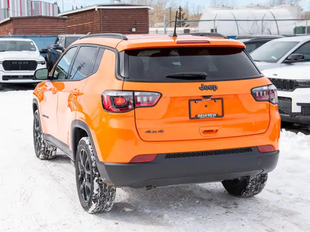 2026 Jeep Compass North - Photo 3