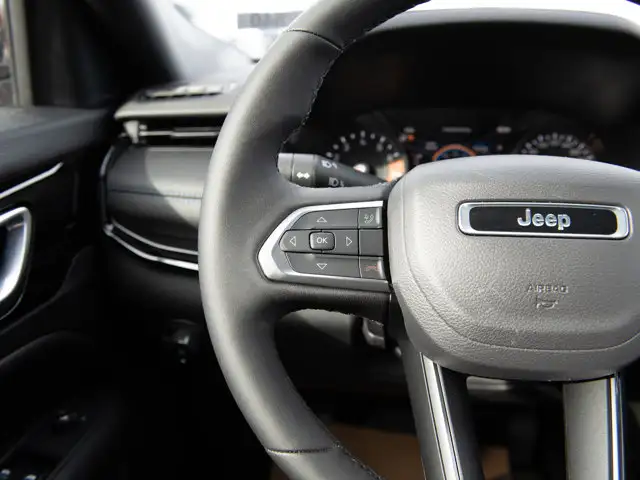 2026 Jeep Compass North - Photo 12