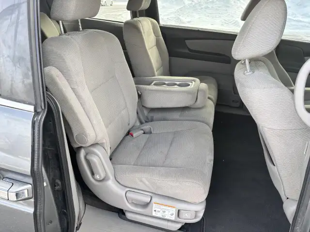 2013 Honda Odyssey EX - Photo 15
