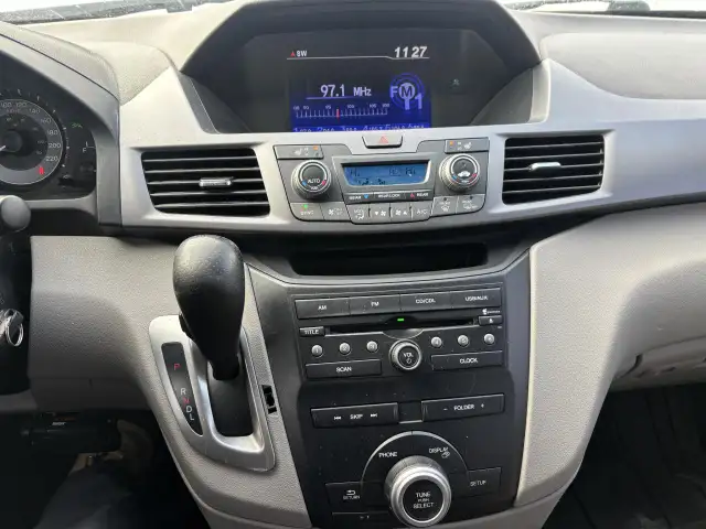 2013 Honda Odyssey EX - Photo 16