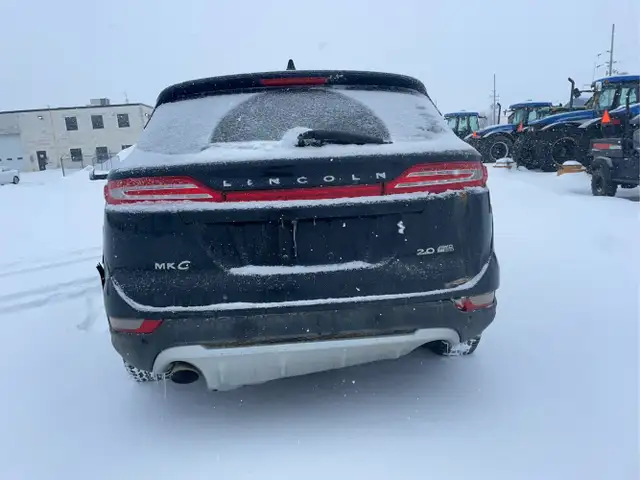 2015 Lincoln MKC - Photo 4