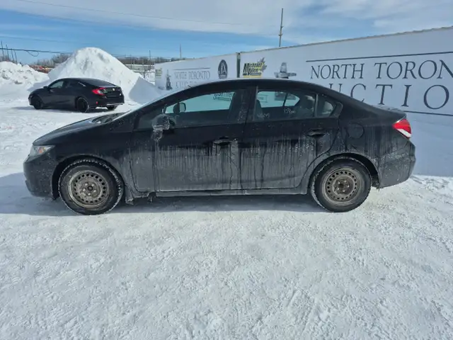 2013 Honda Civic - Photo 2