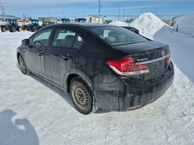 2013 Honda Civic - Photo 3