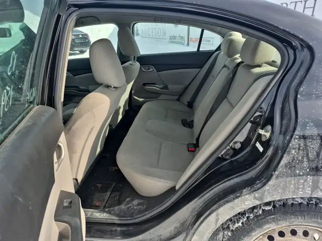 2013 Honda Civic - Photo 20