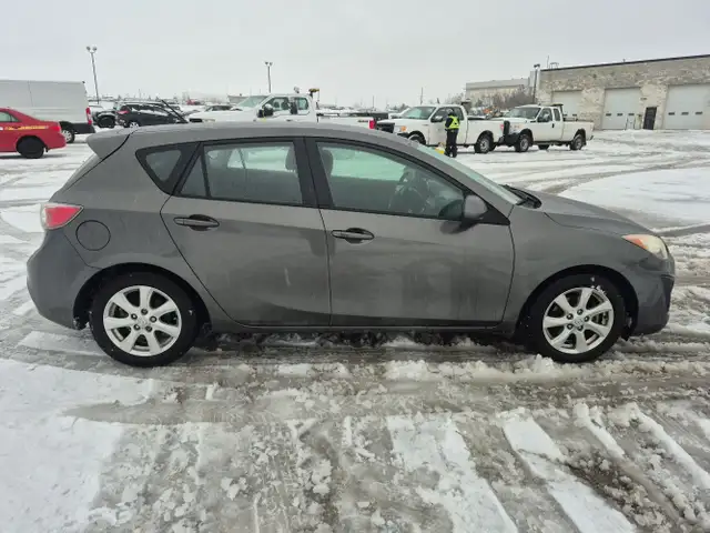 2011 Mazda MAZDA3 Sport - Photo 6