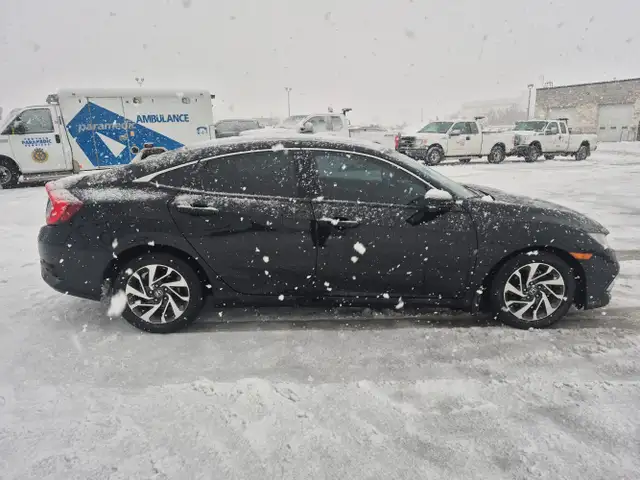 2019 Honda Civic - Photo 6