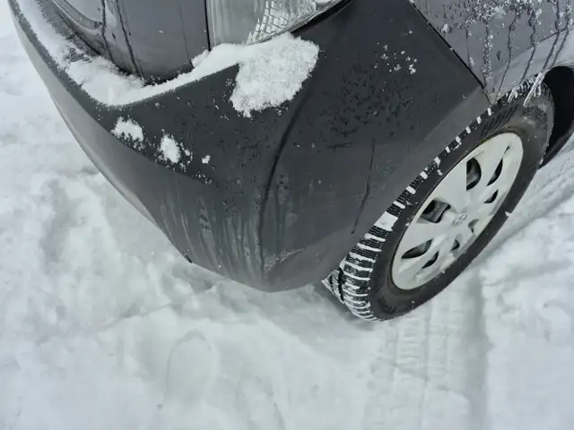 2014 Toyota Prius c - Photo 27