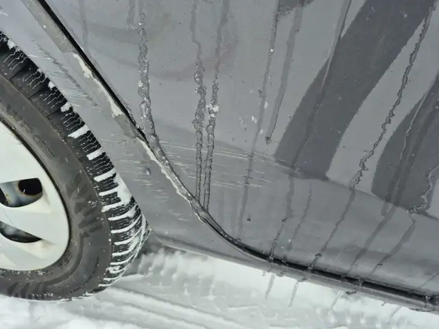 2014 Toyota Prius c - Photo 30