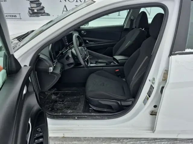 2021 Hyundai ELANTRA - Photo 12