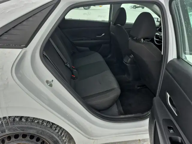2021 Hyundai ELANTRA - Photo 23
