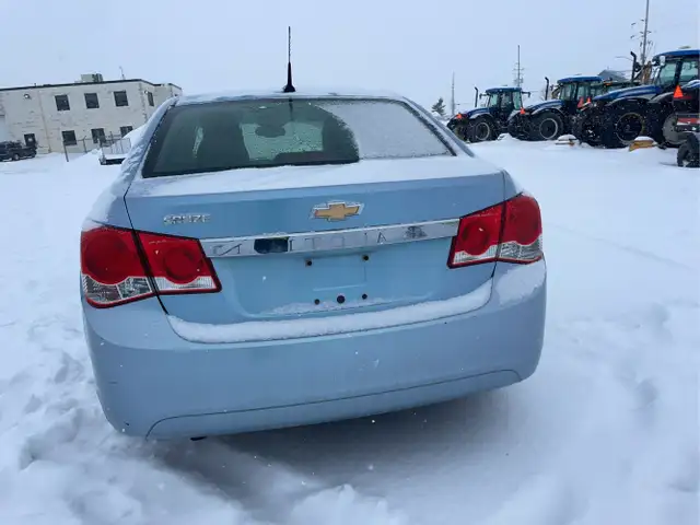 2012 Chevrolet Cruze - Photo 4