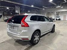 2014 VOLVO XC60 T6/NO ACCIDENT/AWD/CUIR/CAMERA/TOIT/AC/STARTER/1 - Photo 4
