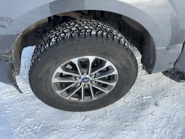 2020 Ford F-150 - Photo 26