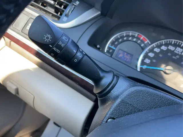 2012 Toyota Camry - Photo 22