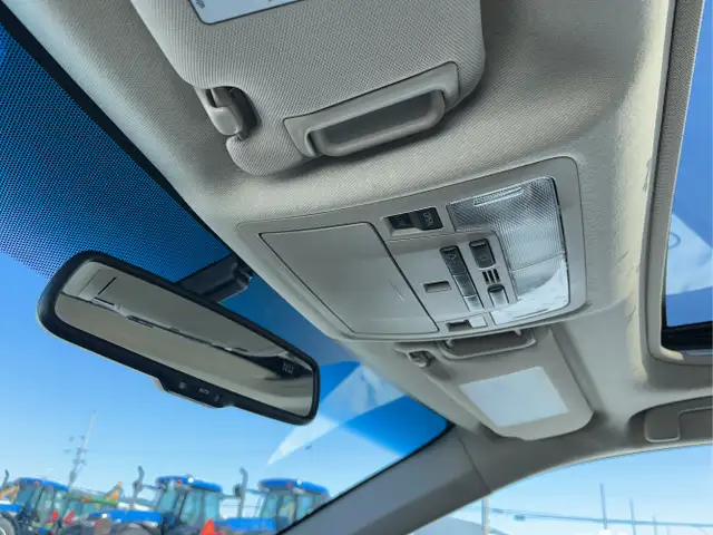 2012 Toyota Camry - Photo 24