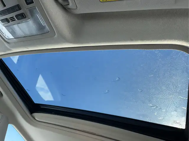 2012 Toyota Camry - Photo 26