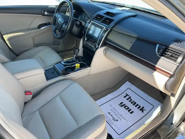 2012 Toyota Camry - Photo 30