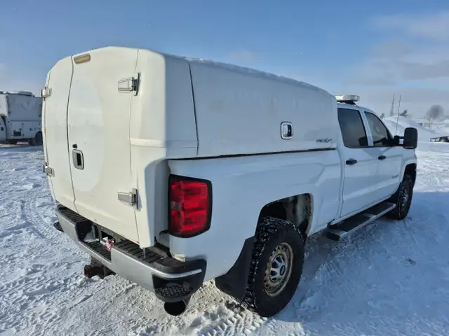 2019 Chevrolet Silverado 2500HD - Photo 5