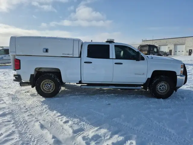 2019 Chevrolet Silverado 2500HD - Photo 6