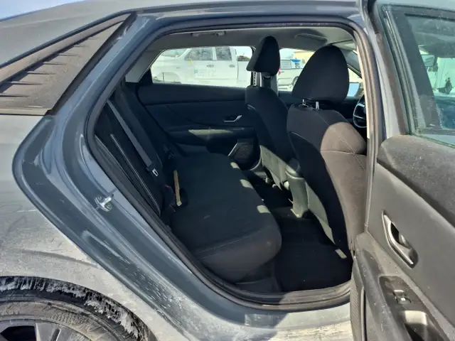 2022 Hyundai ELANTRA Hybrid - Photo 25