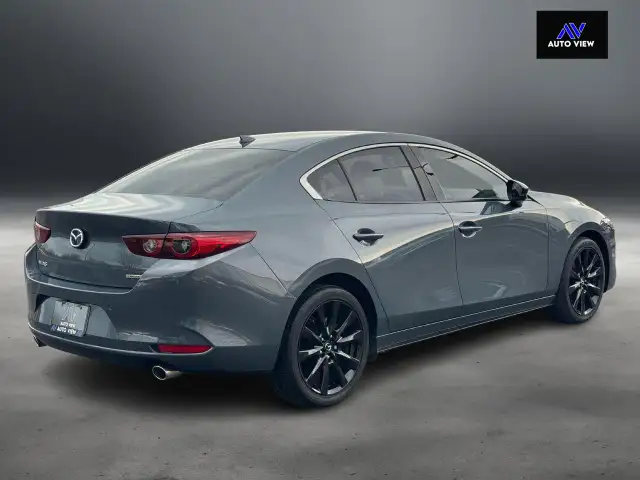 2023 Mazda MAZDA3 GT Auto FWD ONE OWNER - Photo 6