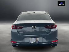 2023 Mazda MAZDA3 GT Auto FWD ONE OWNER - Photo 7