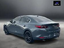 2023 Mazda MAZDA3 GT Auto FWD ONE OWNER - Photo 8