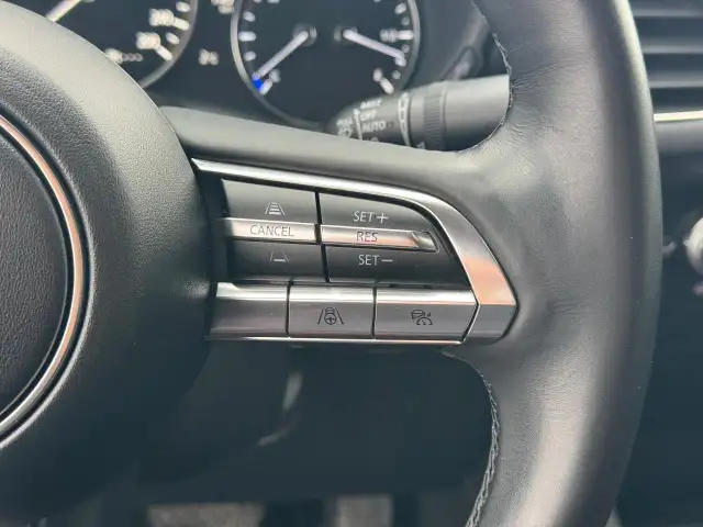 2023 Mazda MAZDA3 GT Auto FWD ONE OWNER - Photo 21