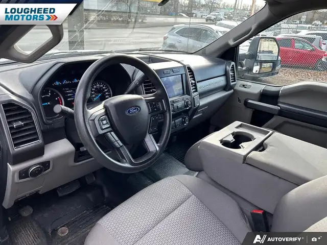 2021 Ford F-550 - Photo 13