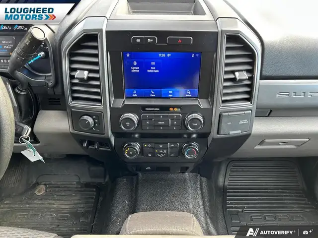 2021 Ford F-550 - Photo 19