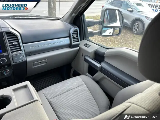 2021 Ford F-550 - Photo 25