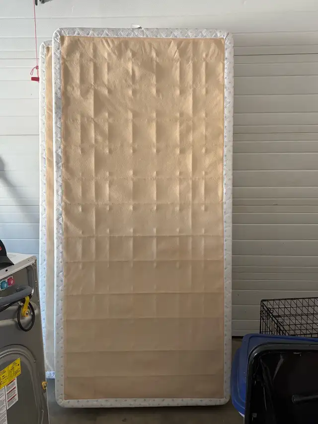 king box spring set - Photo 2