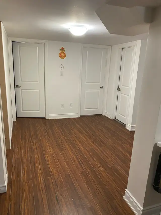 Basement room for rent - Photo 6