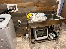 Shutdown Workers Dream! Private Bath   Kitchenette - Photo 4