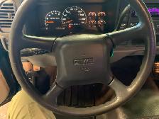 1998 GMC C1500 Regular Cab Short Box Very Clean Only 164,000 KMS - Photo 6