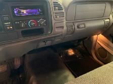 1998 GMC C1500 Regular Cab Short Box Very Clean Only 164,000 KMS - Photo 7